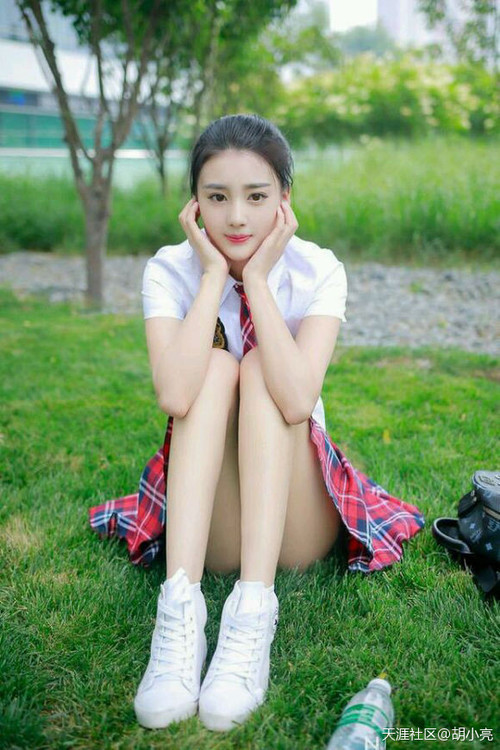 _都市雪地运动:白雪覆盖的激情盛宴_,雪地cs