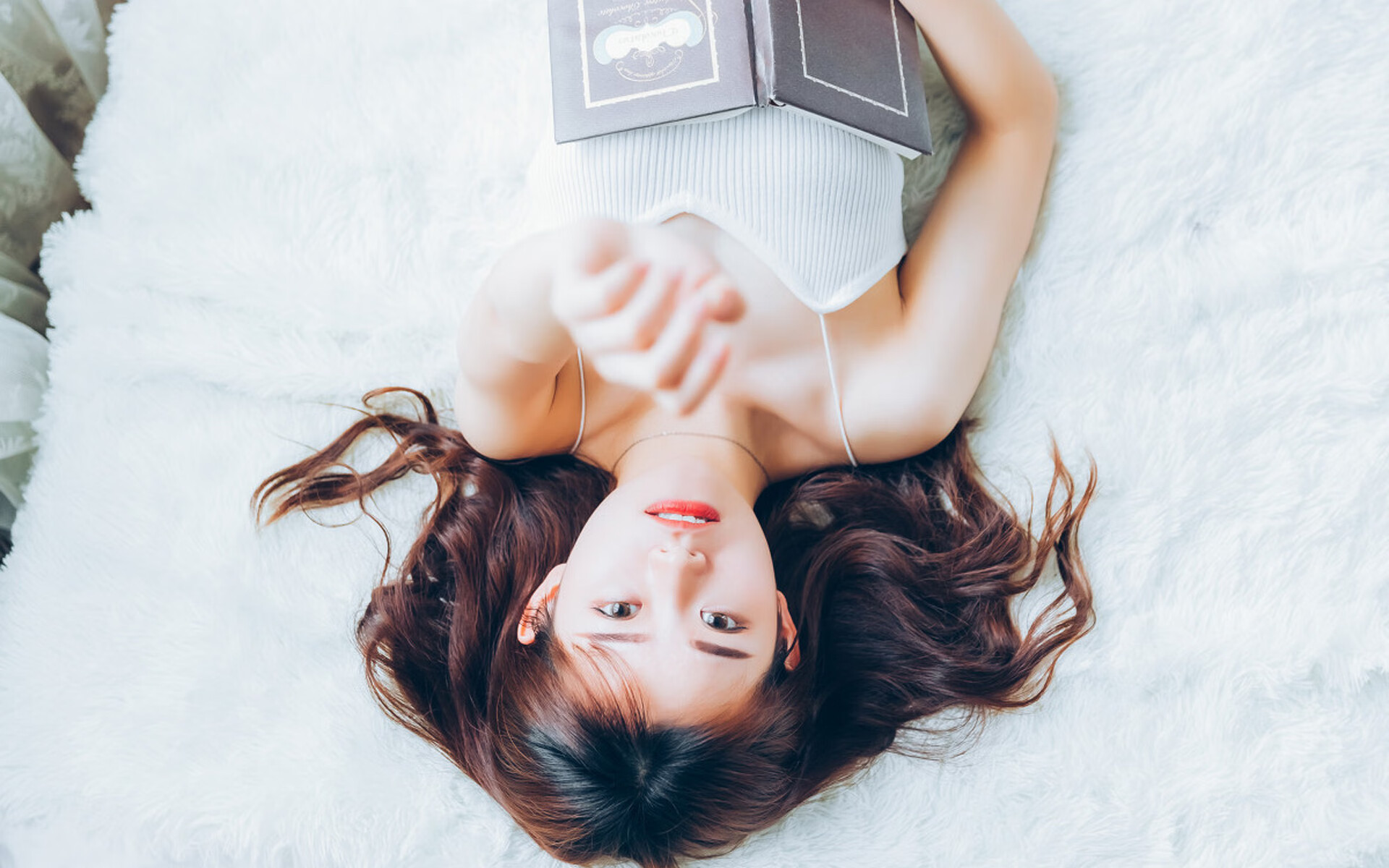 《电竞赛事直播数据:观众人数创历史新高》,电竞直播比赛